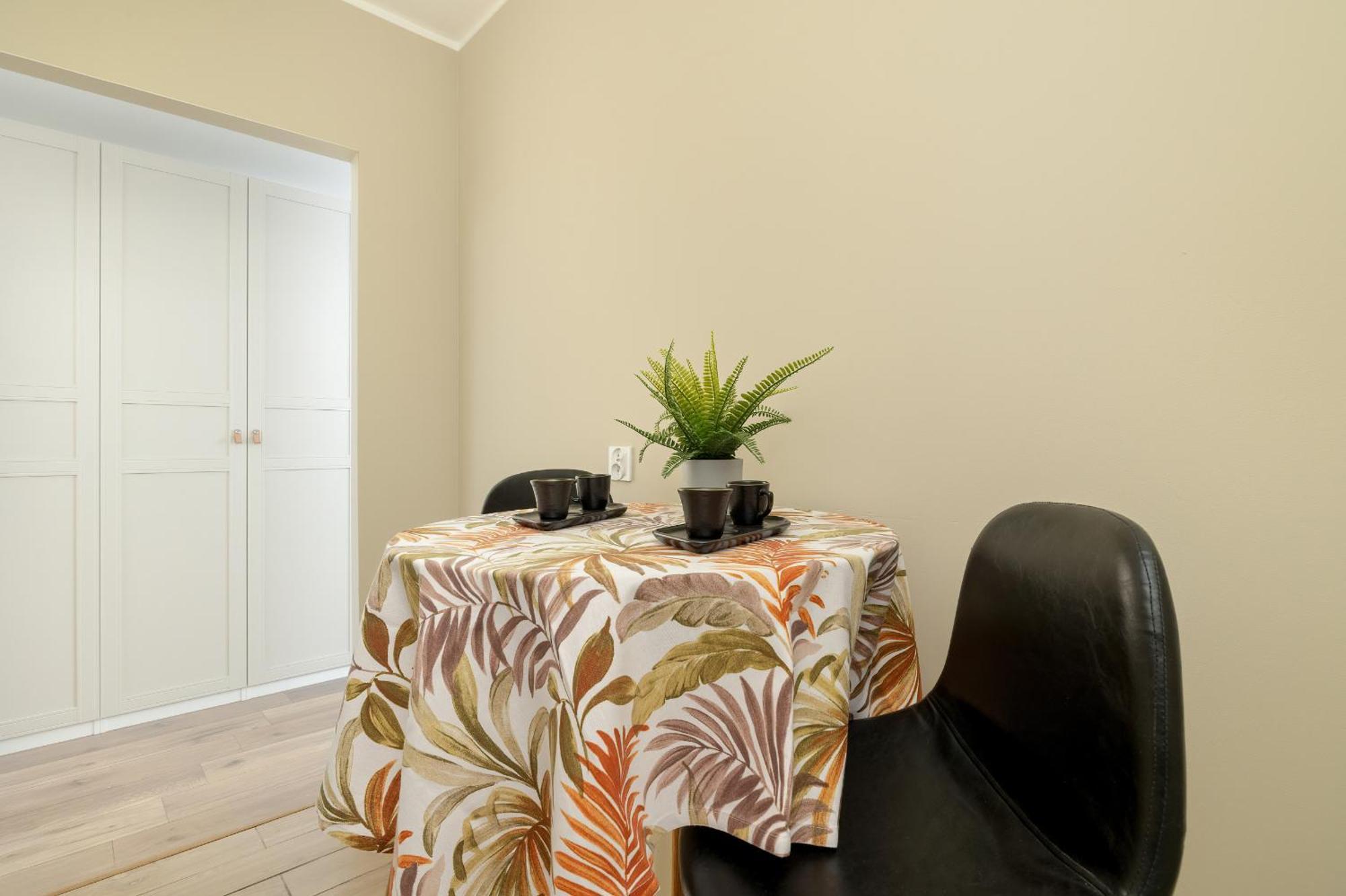 Tysiaclecia Studio Apartament Z Balkonem I Darmowym Parkingiem By Noclegi Renters Katowice Ngoại thất bức ảnh